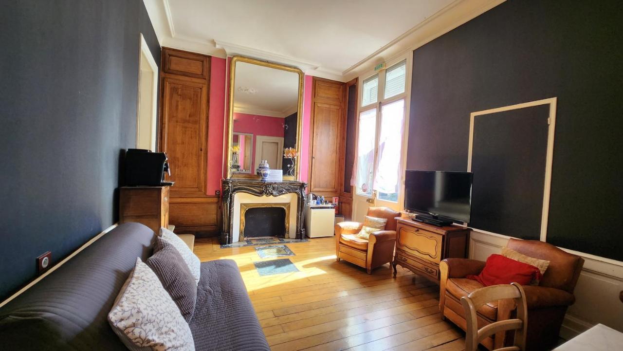 Apartamento Les Caudalies Châlons-en-Champagne Exterior foto
